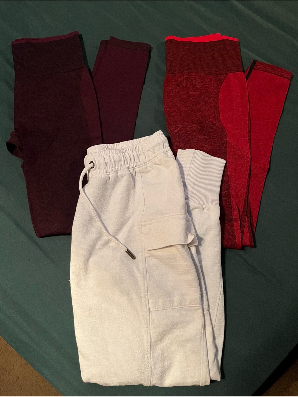 Kyodan White Sweat Joggers with Purple and Red Leggings Set